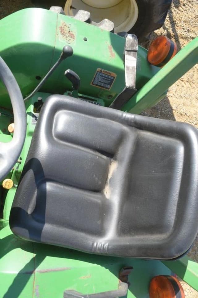 Image of John Deere 790 equipment image 4