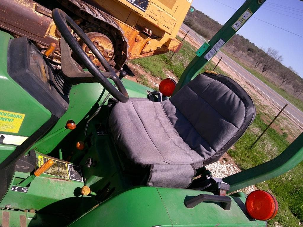 Image of John Deere 790 Image 1