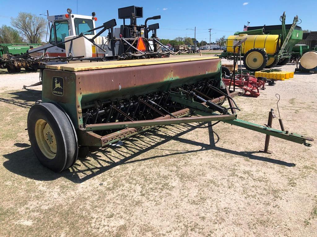 John Deere 8000 Planting Grain Drills for Sale | Tractor Zoom