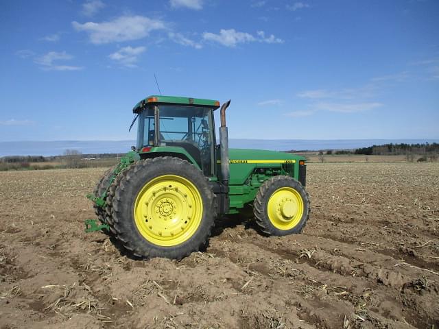Image of John Deere 8100 equipment image 2