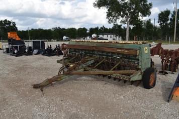 Main image John Deere 8200