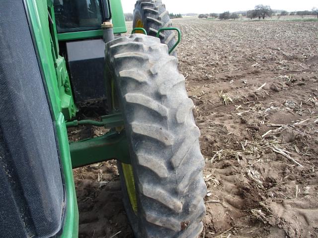 Image of John Deere 8200 equipment image 3