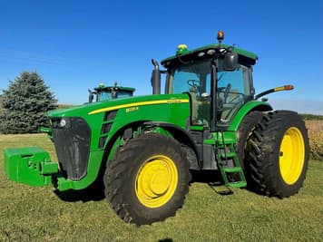 Main image John Deere 8225R