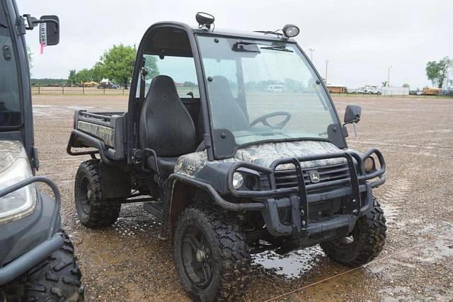 Image of John Deere Gator 825 equipment image 3