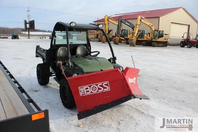 Image of John Deere Gator XUV 825i equipment image 1