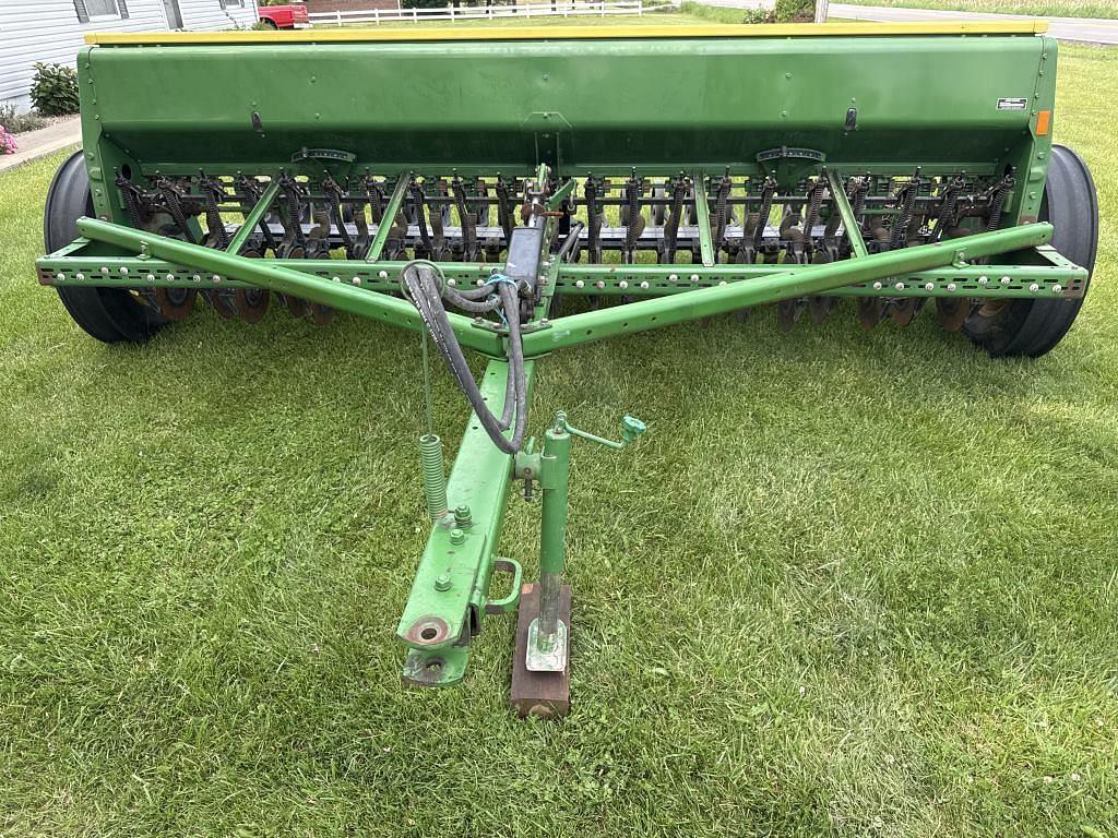 Image of John Deere 8300 Primary image