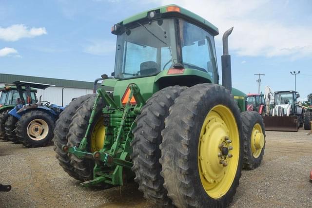 Image of John Deere 8300 equipment image 2