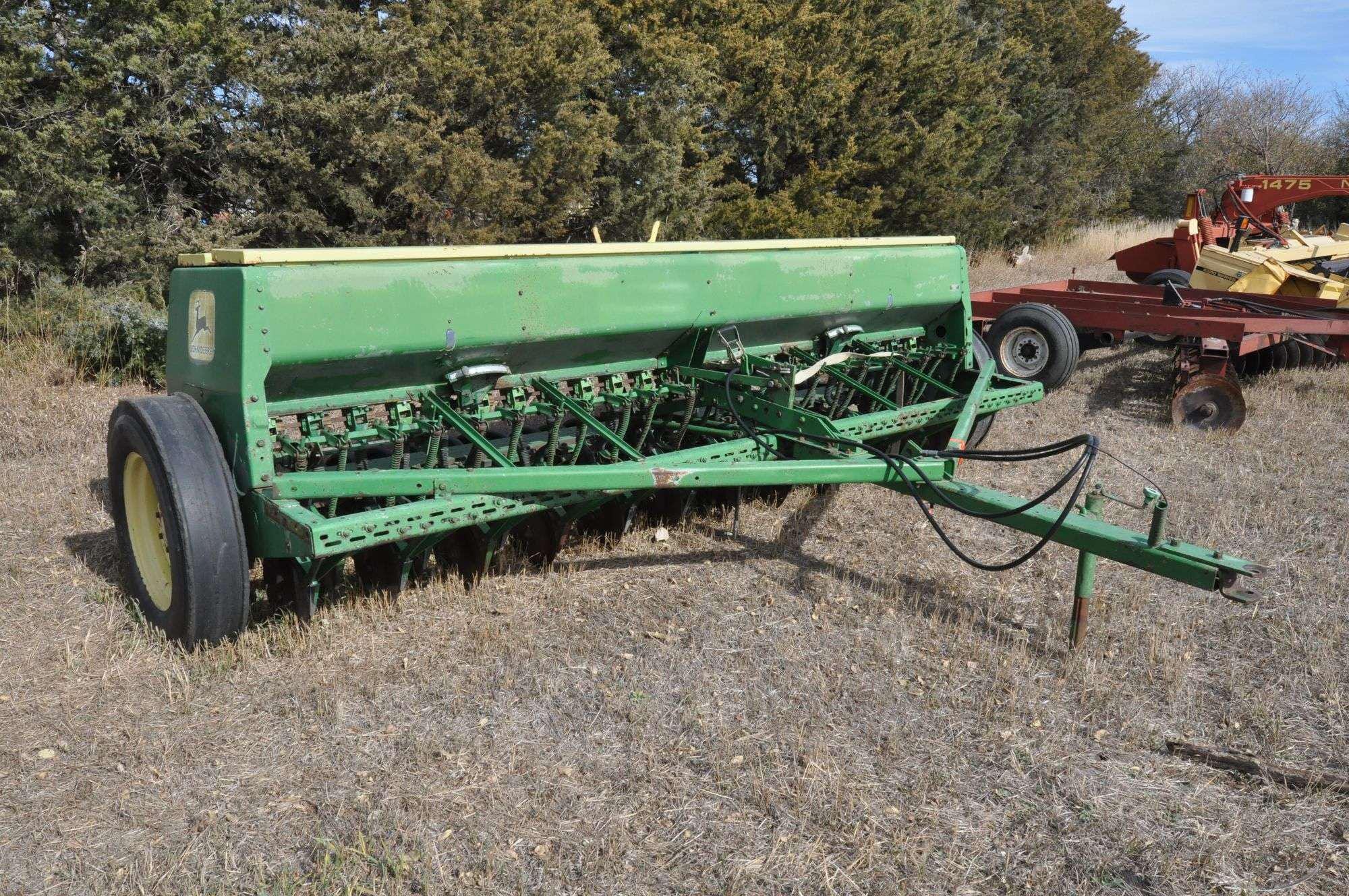Main image John Deere 8300