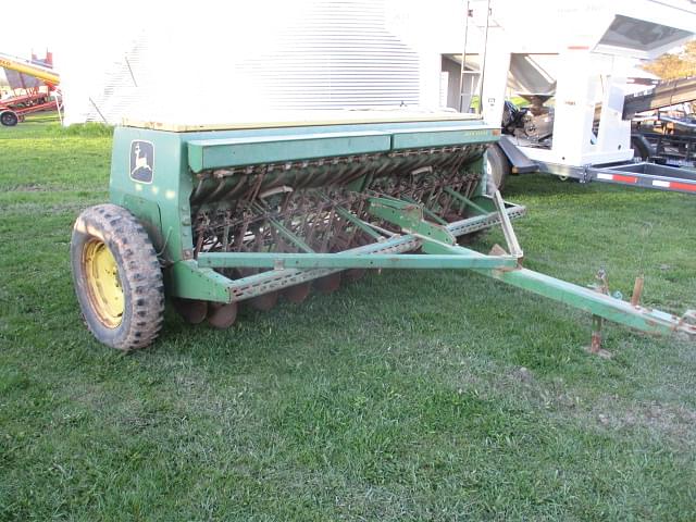 Image of John Deere 8300 Primary image