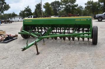 Main image John Deere 8300