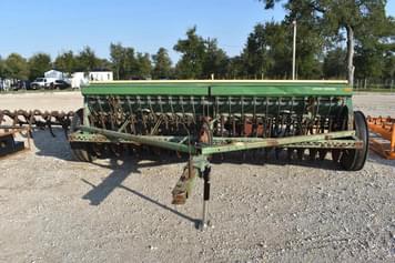 Main image John Deere 8300