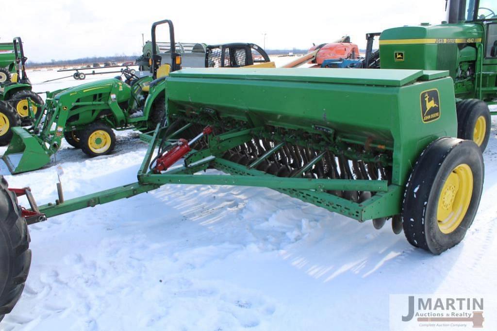 Image of John Deere 8350 Primary image