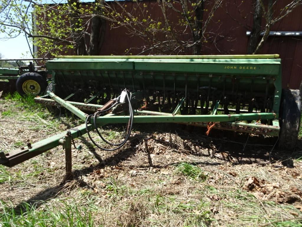 Image of John Deere 8350 Primary image