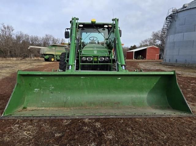 Image of John Deere 843 equipment image 3