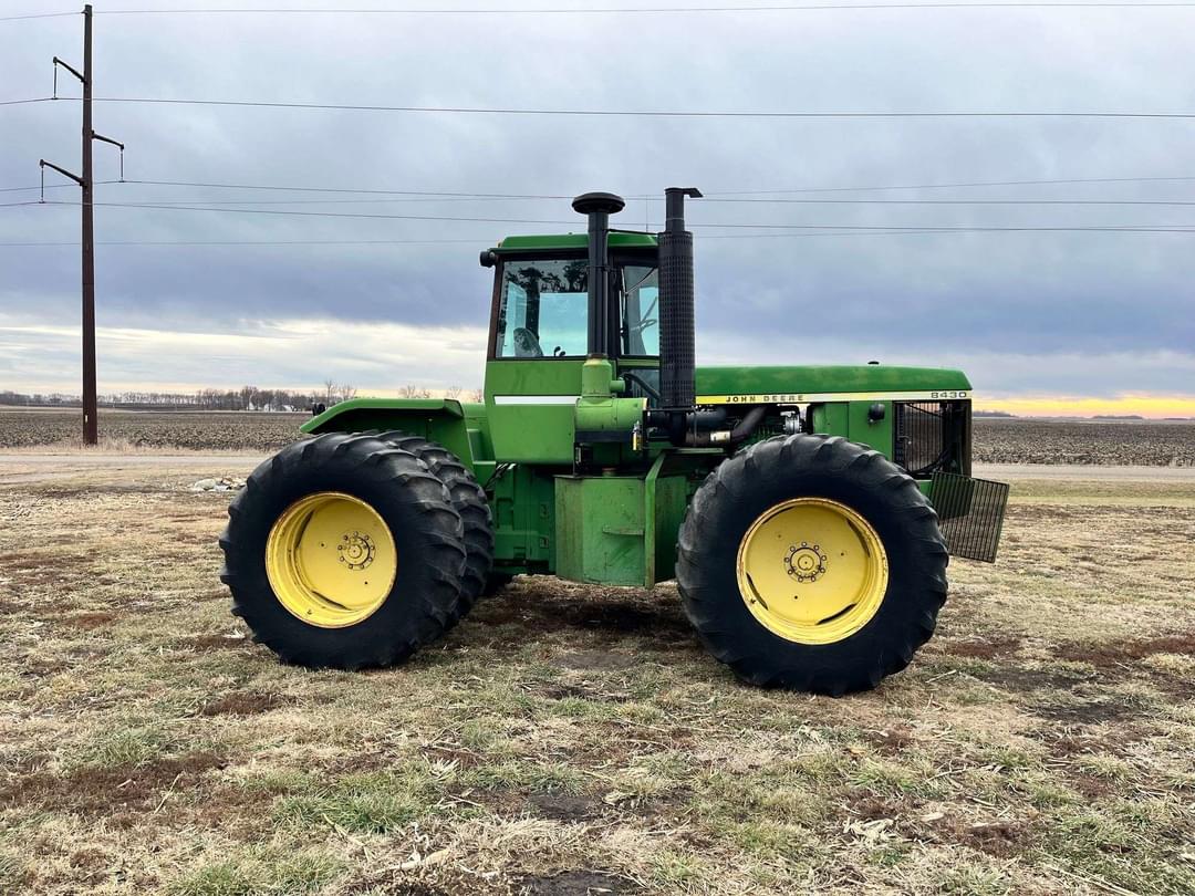 Image of John Deere 8430 Primary image