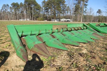 Main image John Deere 844