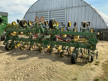 Main image John Deere 85