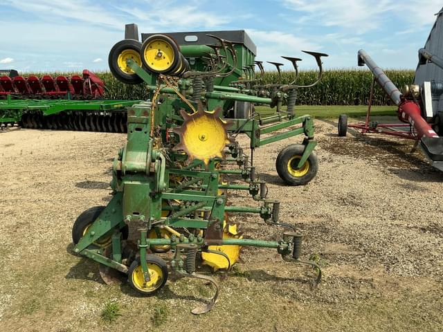 Image of John Deere 85 equipment image 3
