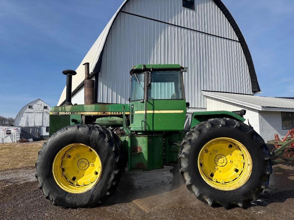 Main image John Deere 8640