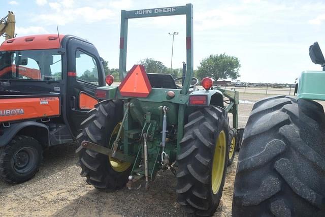 Image of John Deere 870 equipment image 2