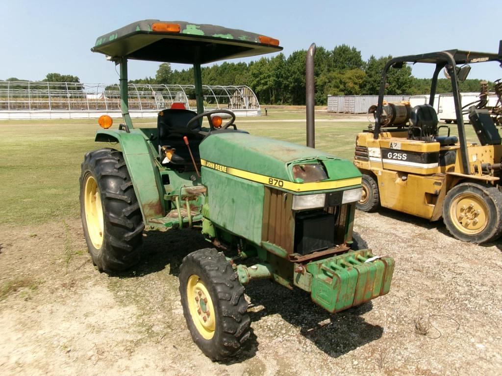 Image of John Deere 870 Primary image