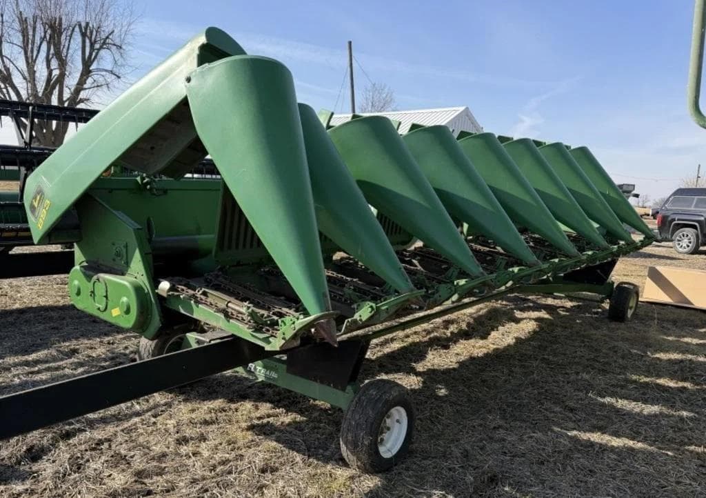 Image of John Deere 893 Primary image