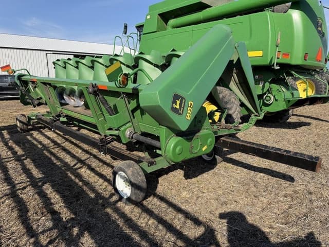 Image of John Deere 893 equipment image 2