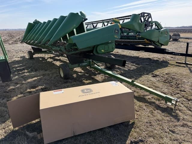 Image of John Deere 893 equipment image 1