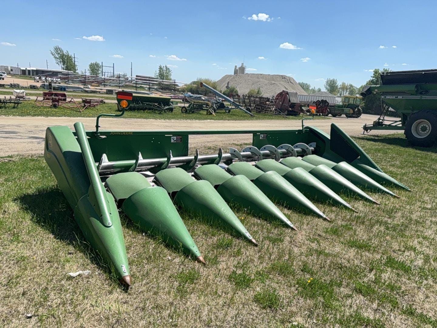 Main image John Deere 893