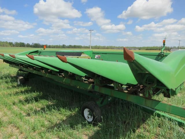 Image of John Deere 894 equipment image 2