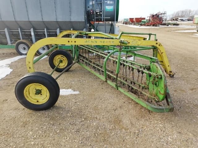 Image of John Deere 896 equipment image 2