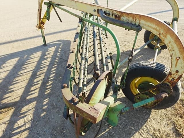 Image of John Deere 896A equipment image 3