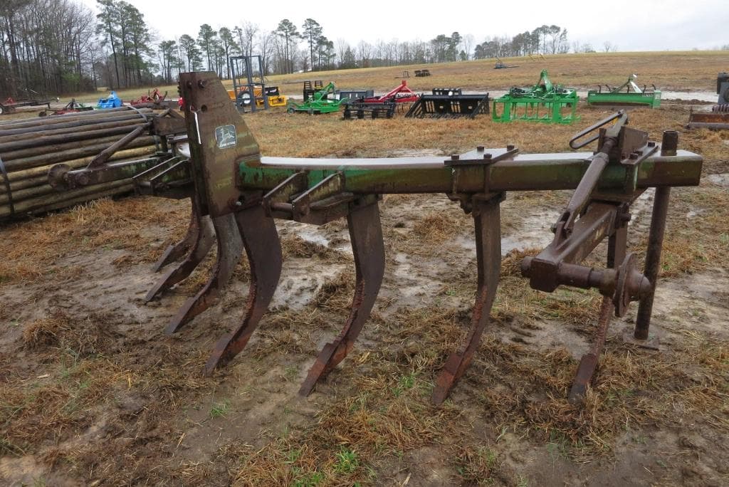 Image of John Deere 900 Image 1