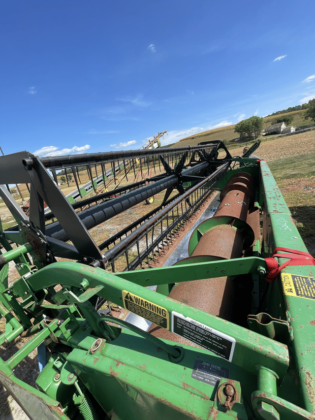 Image of John Deere 915 equipment image 4