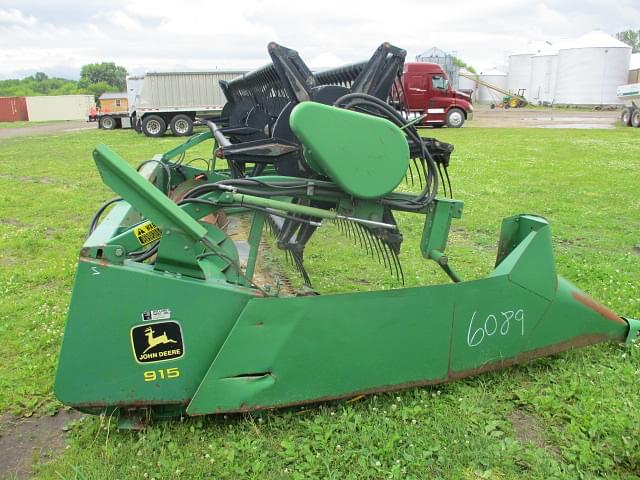 Image of John Deere 915 equipment image 1