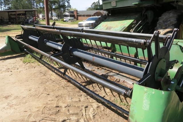 Image of John Deere 918F equipment image 2