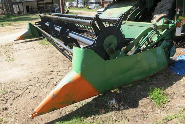 Image of John Deere 918F equipment image 1