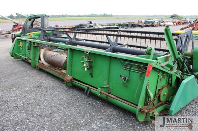 Image of John Deere 920 equipment image 1