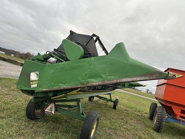 Image of John Deere 920 equipment image 3