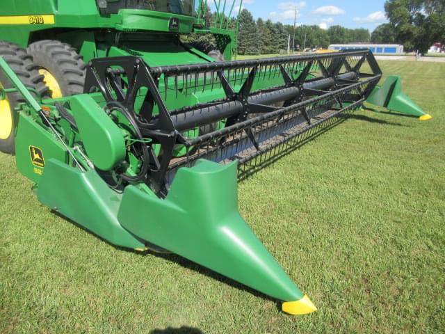 Image of John Deere 920 equipment image 2
