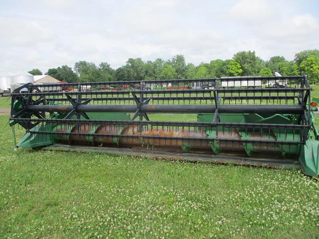 Image of John Deere 920 equipment image 1