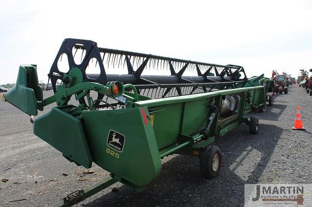 Image of John Deere 925 equipment image 2