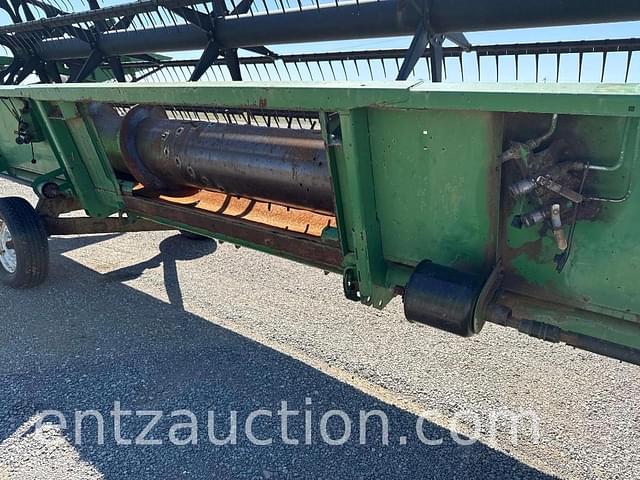 Image of John Deere 925 equipment image 4