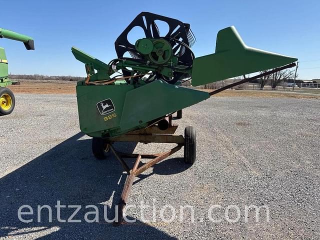Image of John Deere 925 equipment image 1