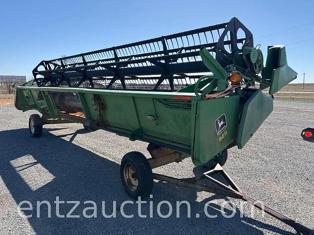 Image of John Deere 925 equipment image 2