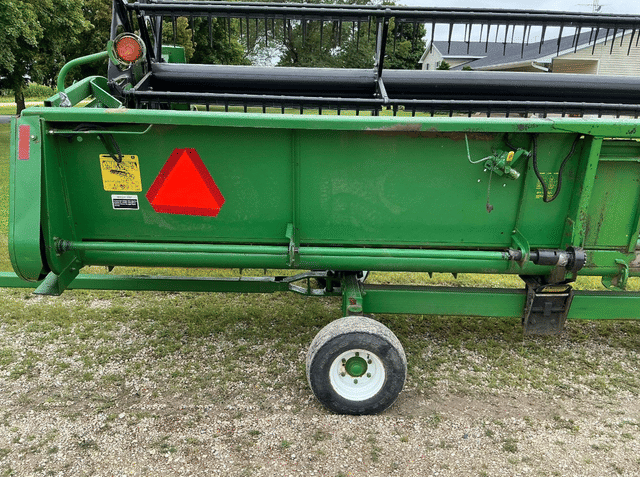 Image of John Deere 925 equipment image 4