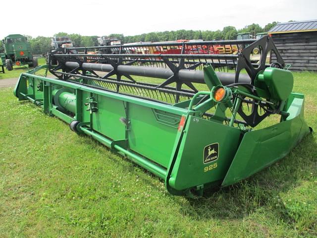 Image of John Deere 925 equipment image 1