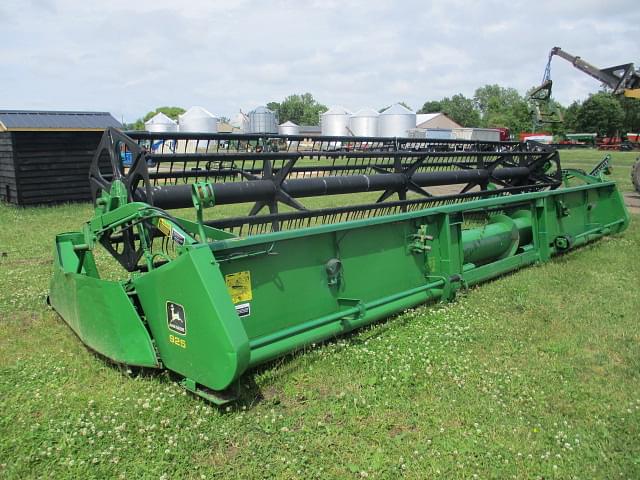 Image of John Deere 925 equipment image 4