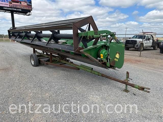 Image of John Deere 925 equipment image 2