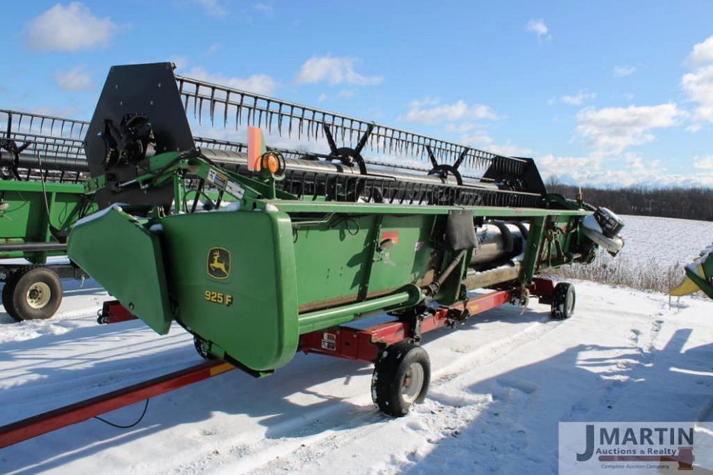 Image of John Deere 925F Primary image